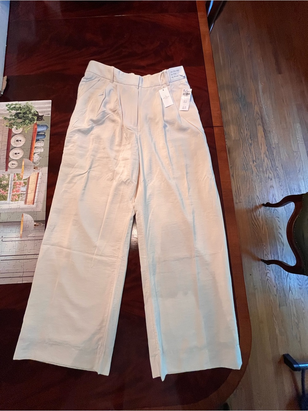 Abercrombie & Fitch Wide-Leg Cream Trousers
